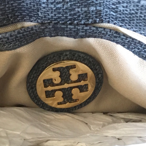 Tory Burch Crossbody - Picture 3 of 7